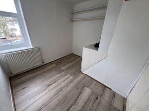Photo 6- click for photo gallery